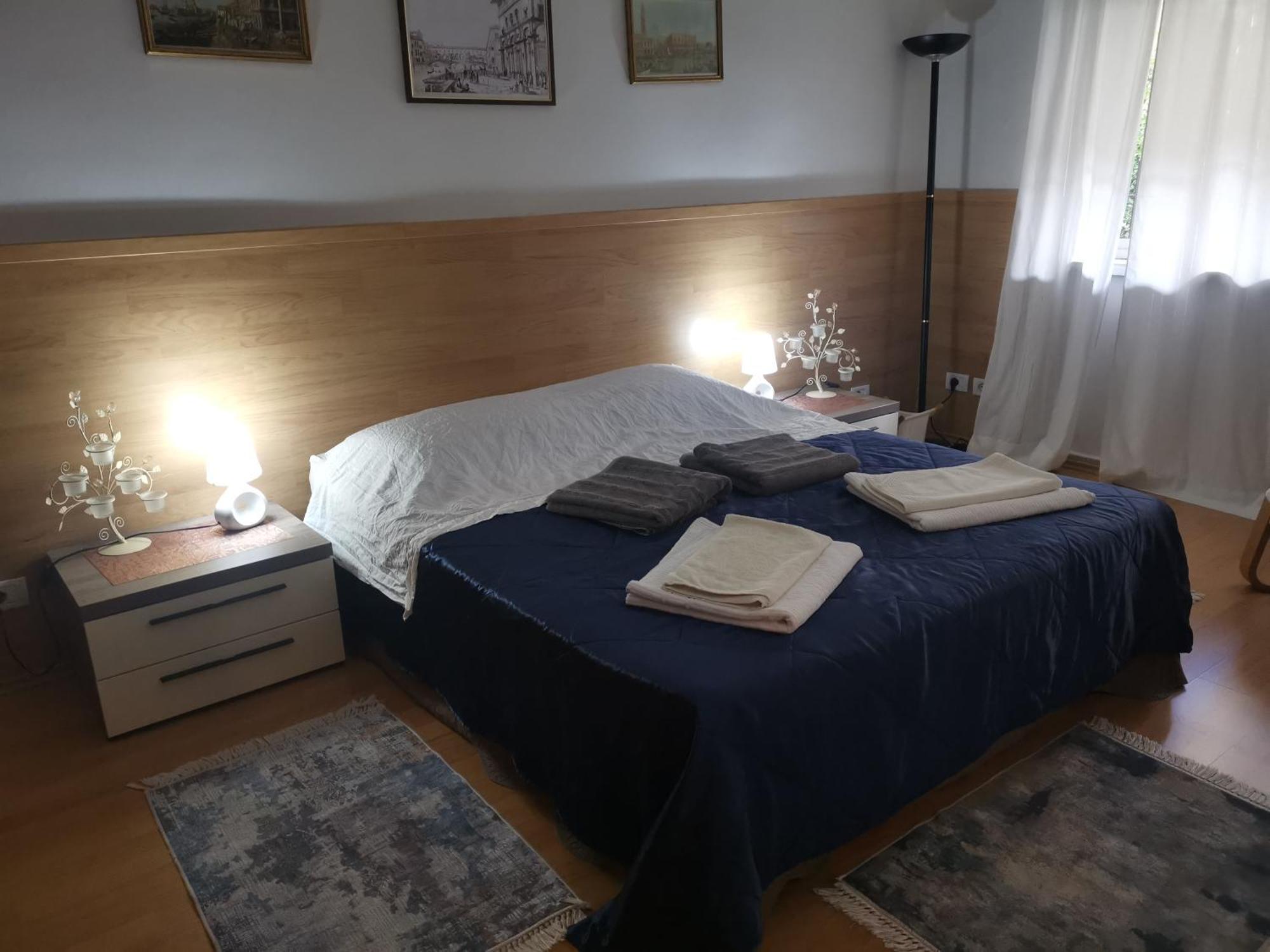 Downtown Authentic Myslym Shyri Appartement